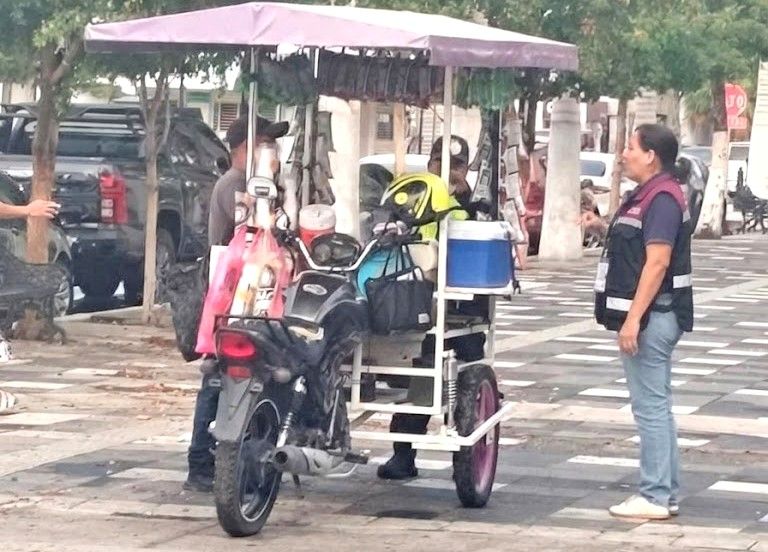 La medida preventiva busca proteger la salud de la población tras los escurrimientos registrados por las lluvias del domingo.
