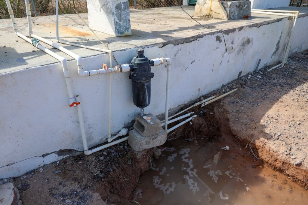 Los daños provocados a la infraestructura eléctrica e hidráulica afectaron el suministro para alrededor de 12 mil habitantes; el organismo presentará denuncia ante el Ministerio Público.