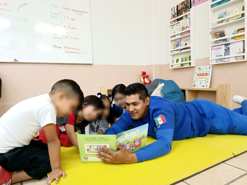 La estancia post-escuela brinda atención de lunes a viernes a hijas e hijos de elementos de Seguridad Pública, Policía Preventiva, Seguridad Vial y Transporte.