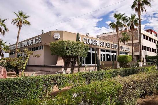 La XVII Legislatura  Congreso convocó a la ciudadanía, actores políticos y sociedad en general a privilegiar el respeto, la legalidad y el intercambio de ideas, rechazando cualquier forma de violencia.