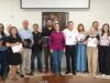 Entregan 244 uniformes al personal del Congreso