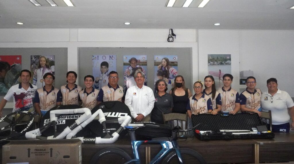 El INSUDE adquirió bicicletas de pista y equipo especializado para apoyar la preparación de atletas sudcalifornianos.