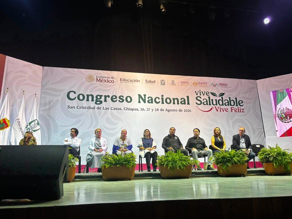 El encuentro reúne a representantes de las 32 entidades para coordinar acciones sobre salud mental, prevención de adicciones y alimentación saludable.