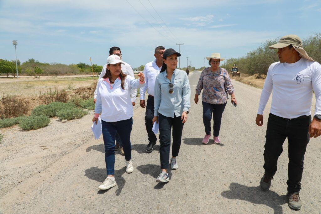 Amor Fenech recorrió la delegación para verificar acciones de encauzamiento de agua como parte del Operativo Huracanes 2026.