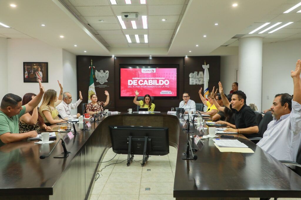 El Cabildo de La Paz autorizó la expedición de los documentos como parte del programa de regularización de la tierra.