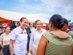Milena Quiroga escucha demandas en tianguis de Los Cabos