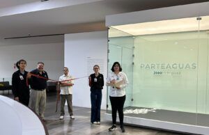 “Parteaguas”, el mar que Joao Rodríguez trae a los muros del MUABCS