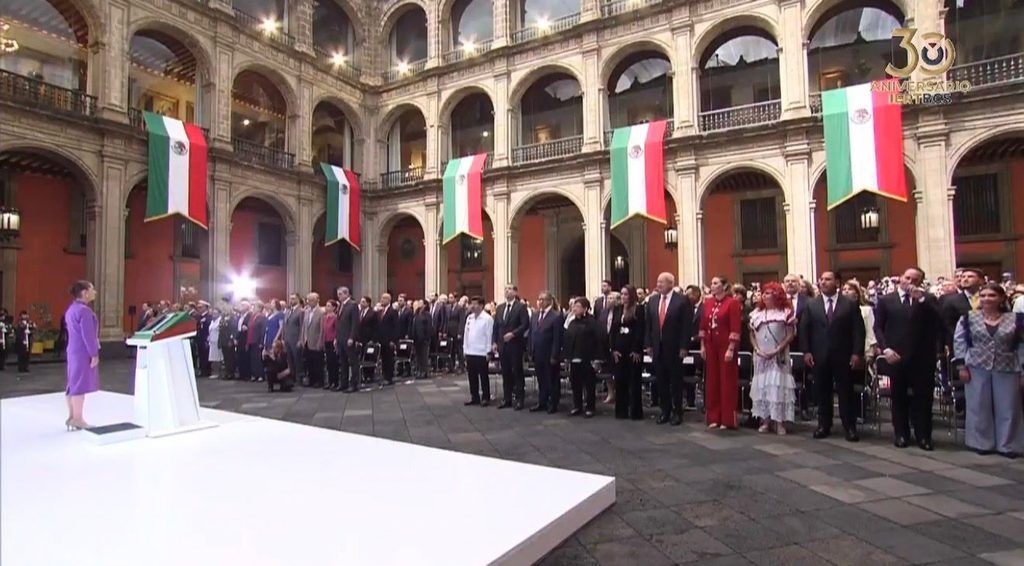 Víctor Castro destacó las obras para la entidad durante el Segundo Informe de Resultados de la presidenta Claudia Sheinbaum.