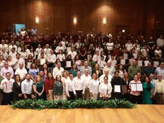 Certifican competencias laborales de 167 estudiantes y trabajadores en BCS