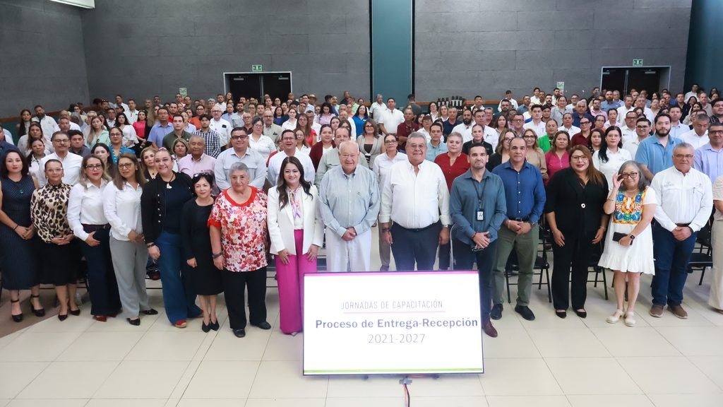 Más de 200 servidores públicos participaron en capacitaciones sobre recursos, finanzas, auditorías, transparencia, asuntos pendientes y documentación de la administración estatal.