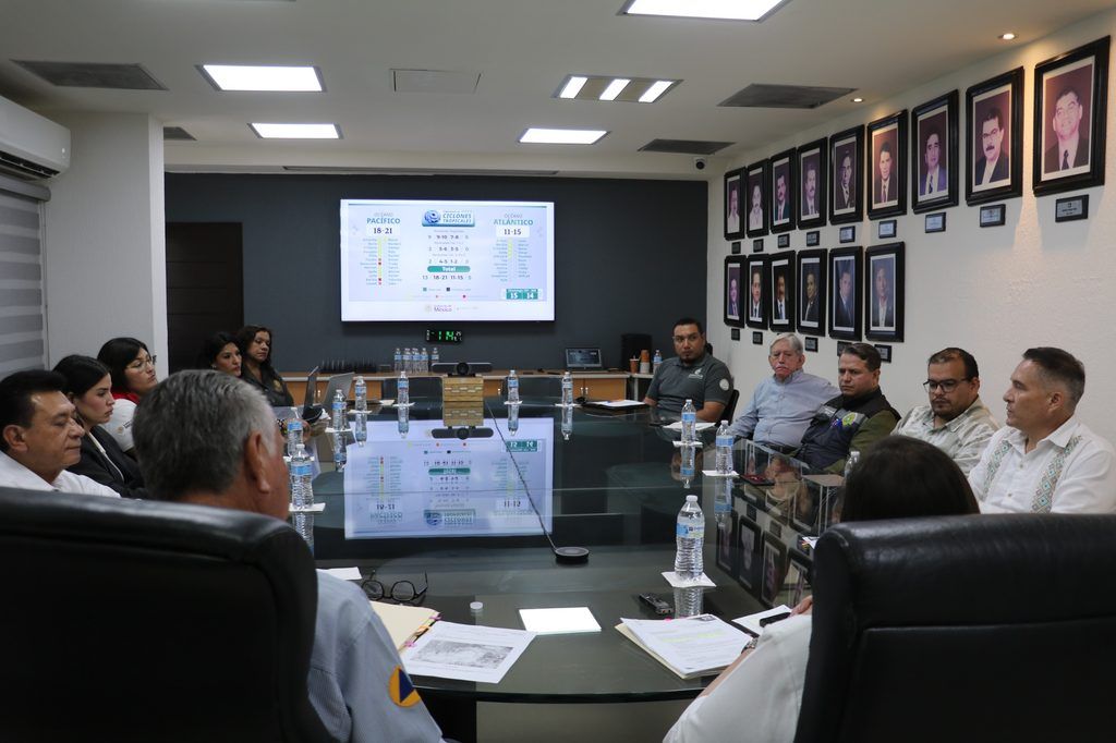 Protección Civil informó que hasta el momento se han formado 13 de los 18 a 21 fenómenos previstos para la temporada y llamó a extremar precauciones.