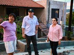 Lluvias dejan socavón y vialidades afectadas en La Paz
