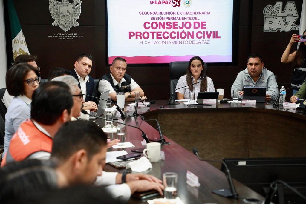 Protección Civil mantiene activo el Operativo Huracanes 2026; aunque no se prevé impacto directo de la tormenta tropical Marie, sus desprendimientos nubosos podrían generar lluvias y fuerte oleaje.