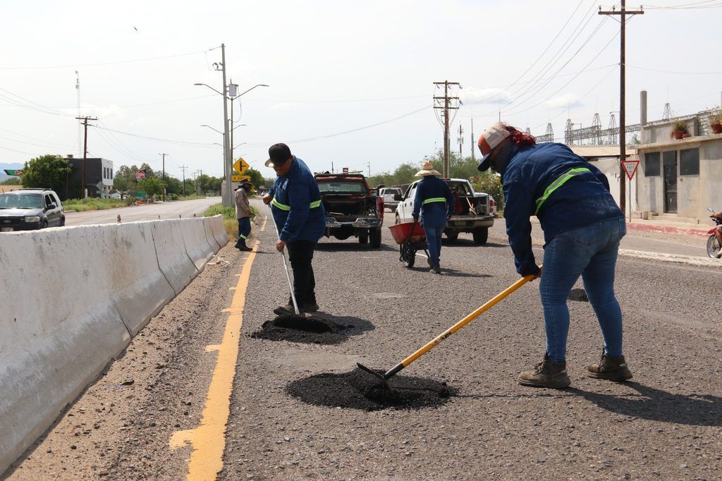 Servicios Públicos también atendió 278 baches y realizó trabajos de desazolve y nivelación en distintos puntos de la ciudad.