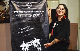 Karla Sotelo presenta “La noche y otros relatos” en La Paz
