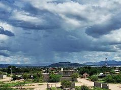 Lluvias moderadas a fuertes afectan zonas de La Paz; definirán a las 9 PM si habrá clases