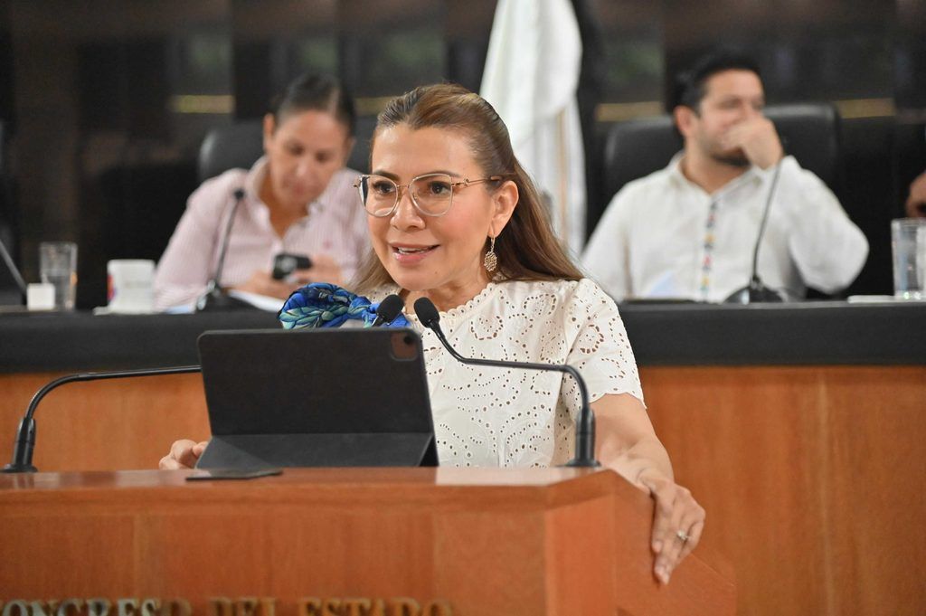El Congreso de Baja California Sur aprobó el acuerdo para realizar la ceremonia de reconocimiento a investigadoras e investigadores de la entidad.