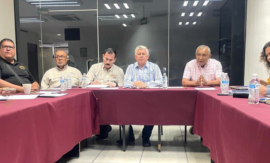 Autoridades, universidades y médicos veterinarios coordinarán acciones para detectar posibles casos, atender animales afectados y notificar sospechas al SENASICA.
