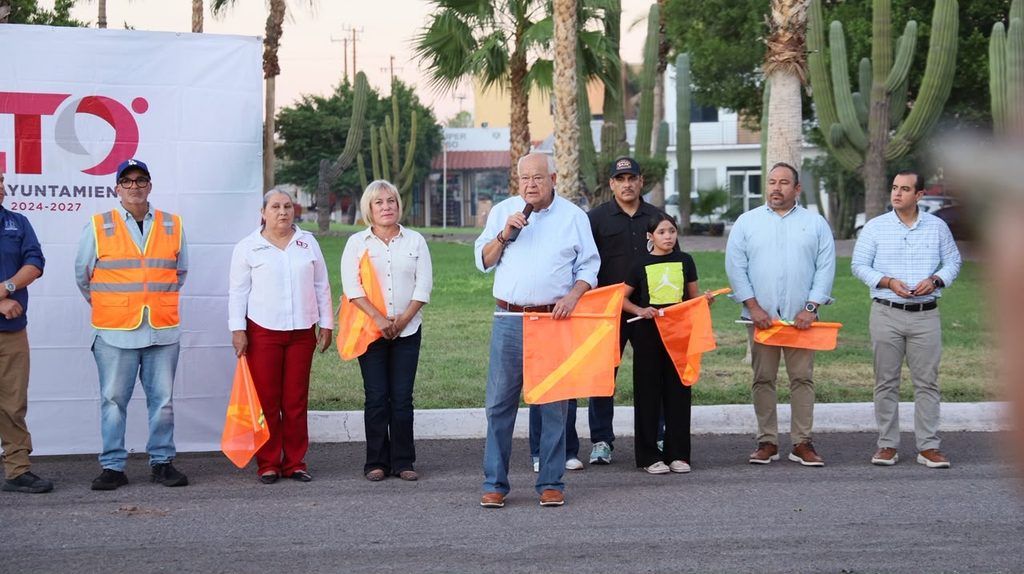 En Loreto se pusieron en marcha y entregaron obras por 35.9 millones de pesos: la pavimentación del bulevar Padre Juan de Ugarte y la rehabilitación de una cancha en Miramar.