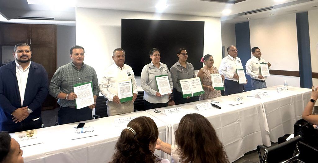 El convenio contempla el acceso sin examen de admisión a instituciones participantes, entre ellas la UABCS, la Universidad Tecnológica y el Tecnológico de La Paz.