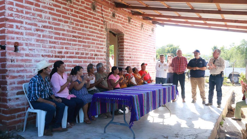 El proyecto «La Herradura de la Sierra» fue presentado al gobernador durante una visita a Saltito de los García y será sometido a valoración.