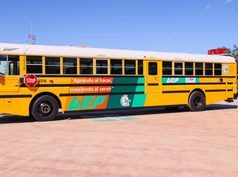 Entregan autobús de 56 pasajeros a la Universidad Tecnológica de La Paz