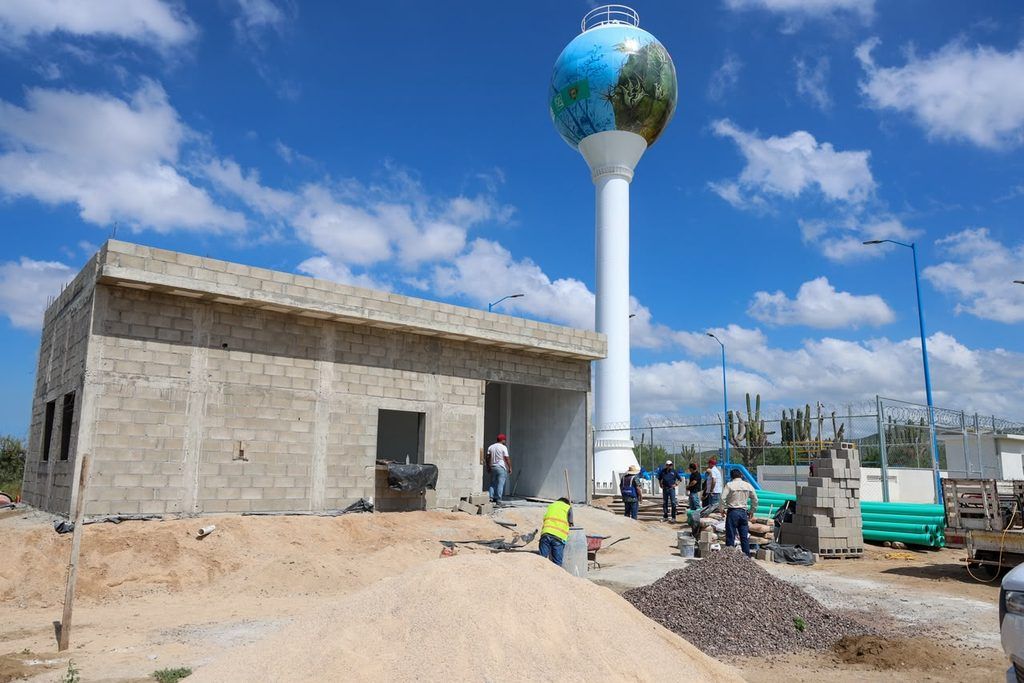 La obra de Agua para el Bienestar representa una inversión de casi 3 millones de pesos y beneficiará a más de 2 mil habitantes.