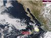 Tormenta tropical Simon permanece estacionaria