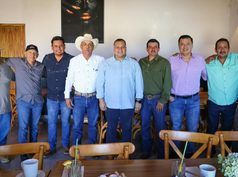 Saúl González aborda necesidades rurales