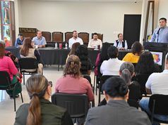 Homenajean a seis mujeres por su labor sindical en el Congreso de BCS