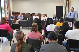 Homenajean a seis mujeres por su labor sindical en el Congreso de BCS