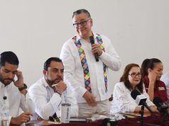Castro pide poner orden a las “corcholatas”: “Eso casi es una campaña”